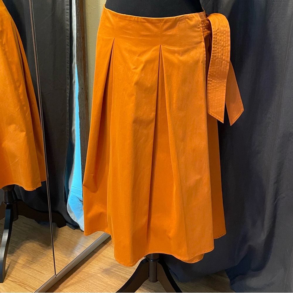 Beautiful orange circle skirt